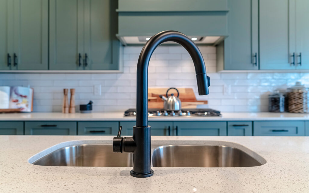 Kitchen faucet