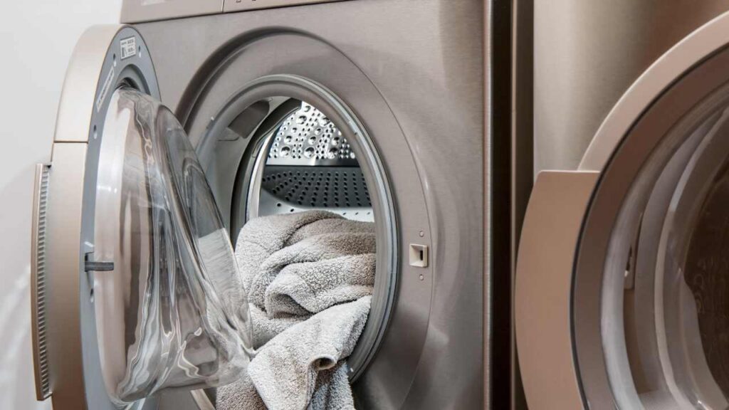 a close up of a washer and dryer