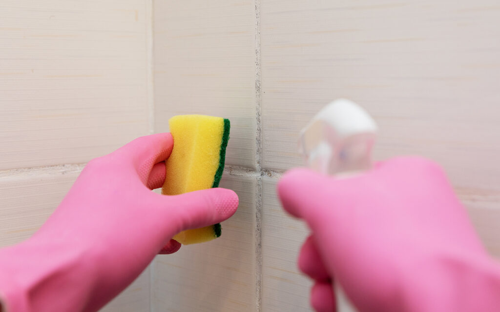 Cleaning tiles in a shower