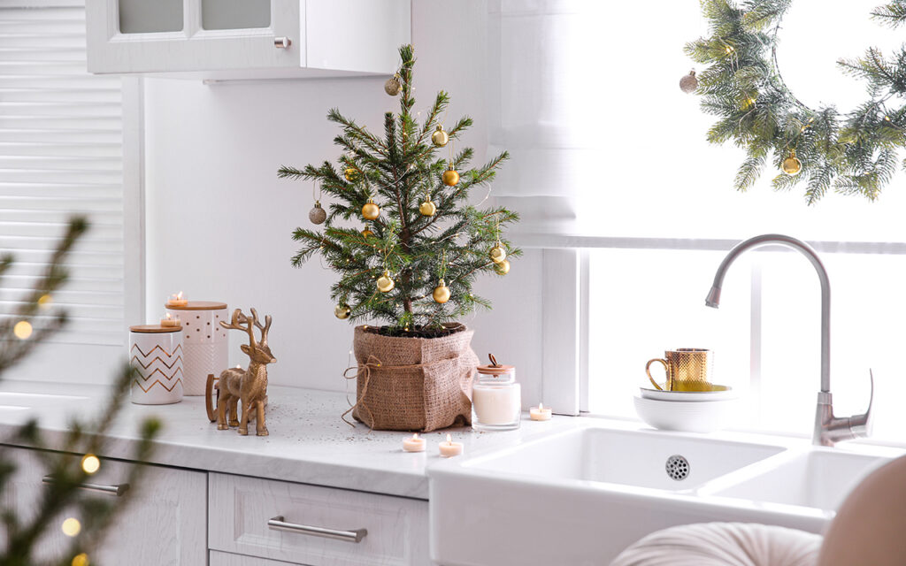 Christmas tree in the kitchen