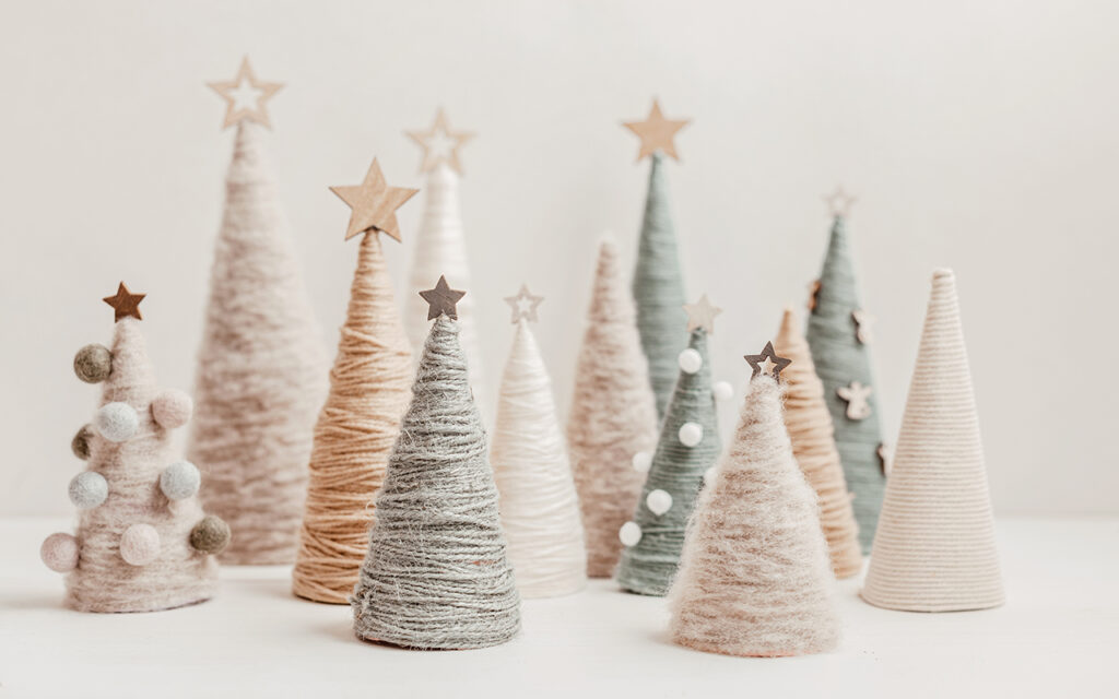 Yarn Ornaments 