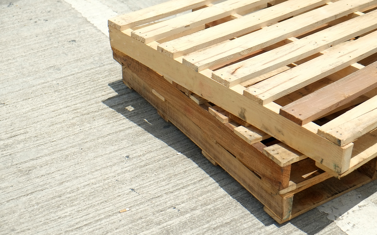 wooden shipping pallet